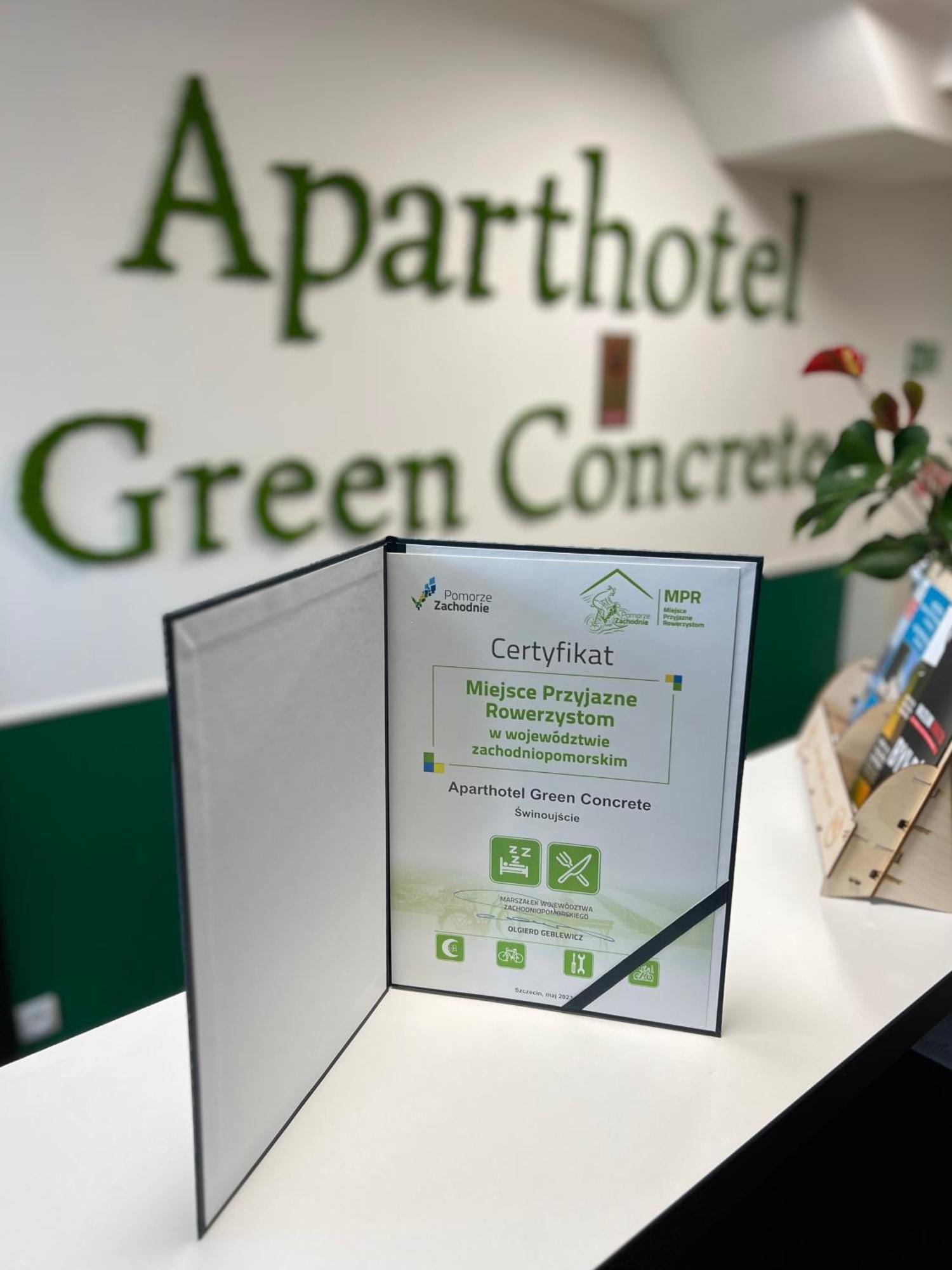 Aparthotel Green Concrete - Eko-Bus Na Plaze, Rowery I Masaze シフィノウイシチェ エクステリア 写真